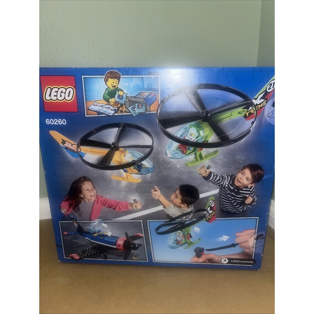 LEGO City #60260 Airport Air Race Flying Helicopter Rivera New Sealed 140 Pcs !! - Picture 4 of 6